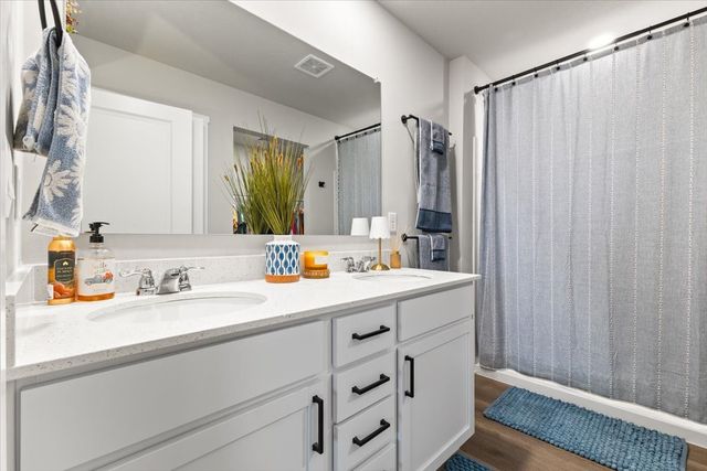 1294 NW Williamsburg Lane, Waukee, IA 50263