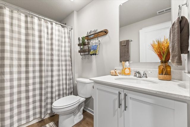 1294 NW Williamsburg Lane, Waukee, IA 50263