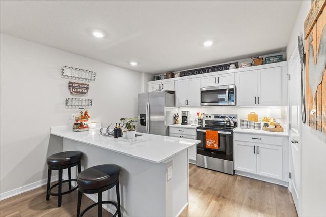 1294 NW Williamsburg Lane, Waukee, IA 50263