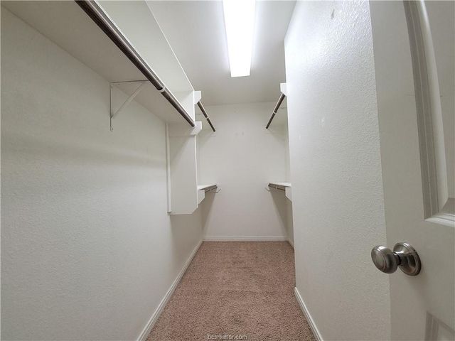 2007 Snowy Brook Trail, Bryan, TX 77807