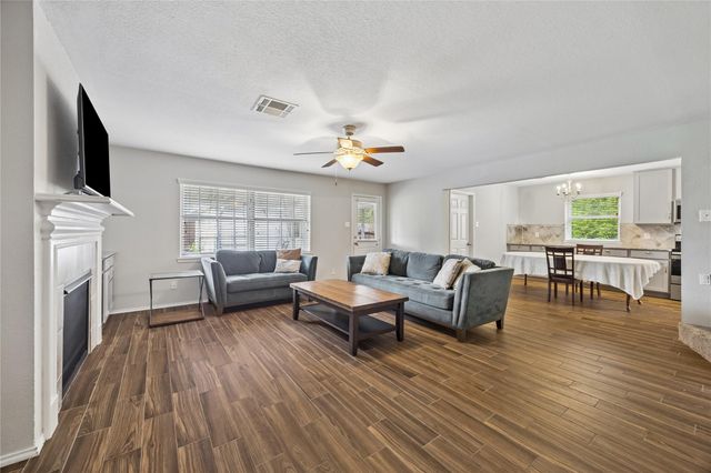 5402 Queensloch Drive, Houston, TX 77096