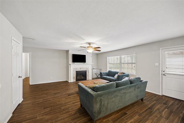 5402 Queensloch Drive, Houston, TX 77096