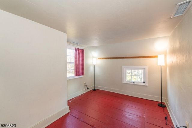 111 Main St Succ, Roxbury Twp., NJ 07876