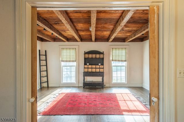 111 Main St Succ, Roxbury Twp., NJ 07876