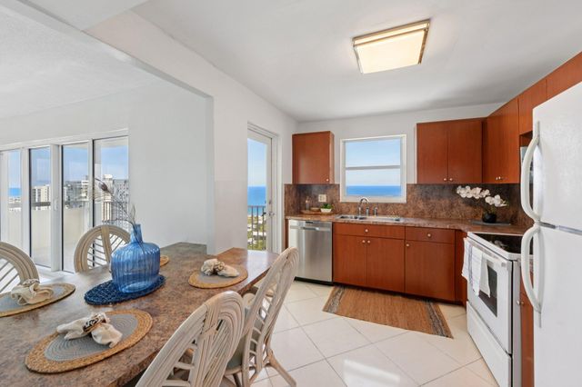 1200 Hibiscus Avenue 1804, Pompano Beach, FL 33062