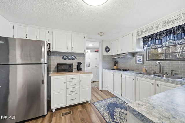 281 Willis Road, Rogersville, TN 37857