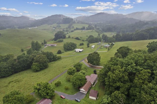 281 Willis Road, Rogersville, TN 37857