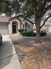 1156 Woodlands DR, Kyle, TX 78640