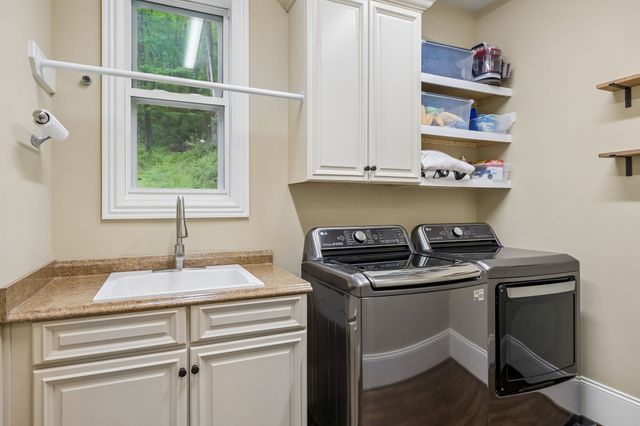 2288 N Berrys Chapel Rd, Franklin, TN 37069
