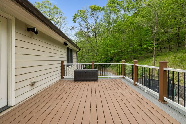 2288 N Berrys Chapel Rd, Franklin, TN 37069