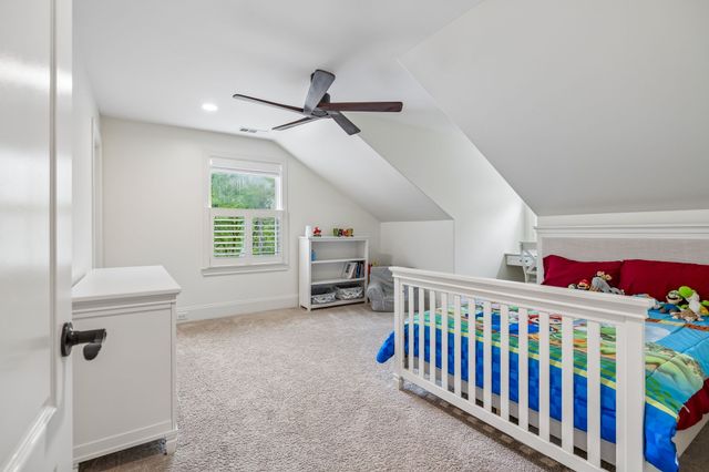 2288 N Berrys Chapel Rd, Franklin, TN 37069