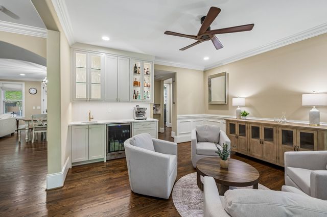 2288 N Berrys Chapel Rd, Franklin, TN 37069