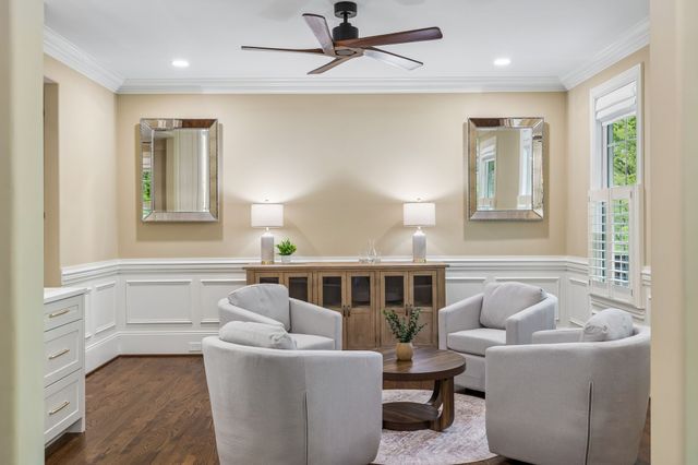 2288 N Berrys Chapel Rd, Franklin, TN 37069