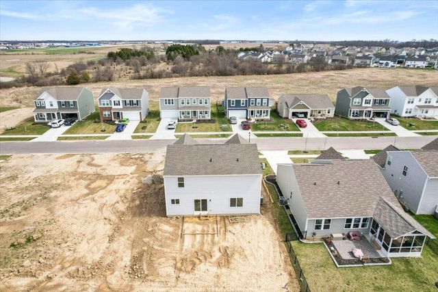 1096 Greenfield Drive, Marysville, OH 43040