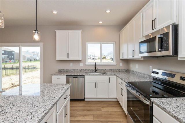 1096 Greenfield Drive, Marysville, OH 43040