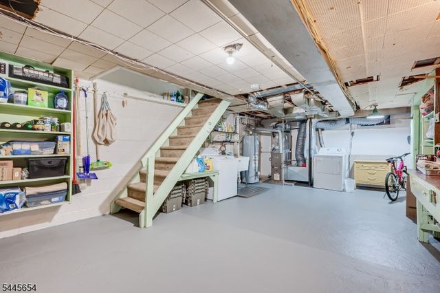 828 N Stiles St, Linden City, NJ 07036