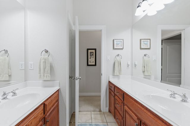 813 Blue Quail Drive, Weatherford, TX 76087