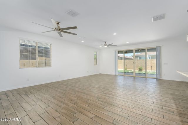 11574 W LEVI Drive, Avondale, AZ 85323