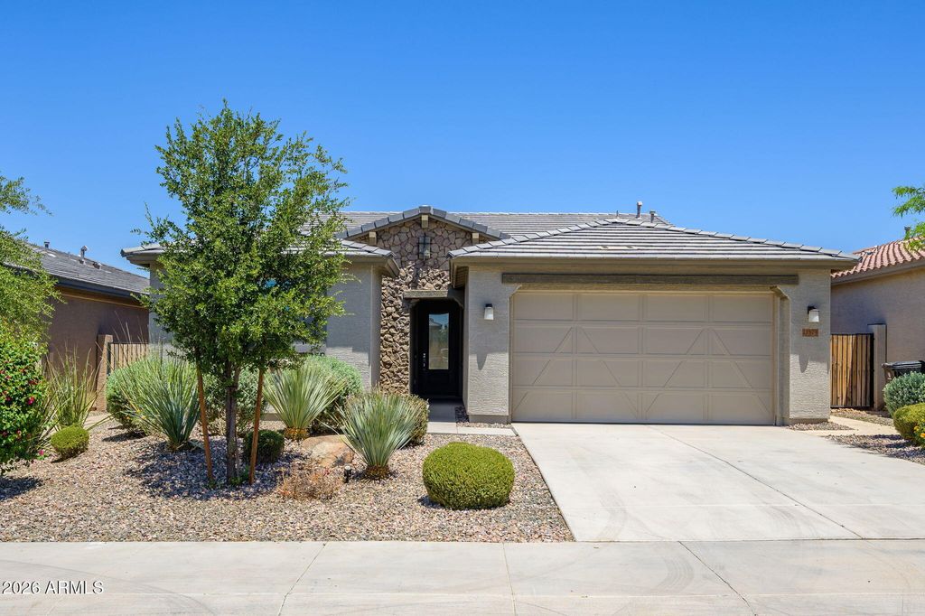 11574 W LEVI Drive, Avondale, AZ 85323