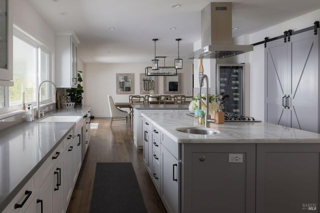 201 Silverado Trl N, St. Helena, CA 94574