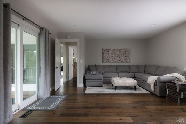 201 Silverado Trl N, St. Helena, CA 94574