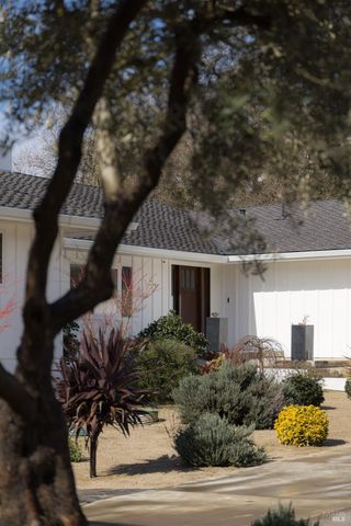 201 Silverado Trl N, St. Helena, CA 94574