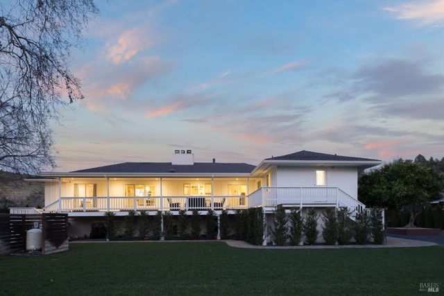 201 Silverado Trl N, St. Helena, CA 94574