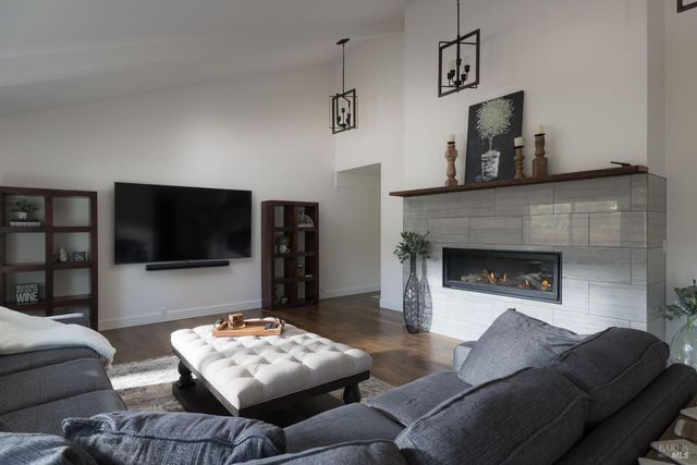 201 Silverado Trl N, St. Helena, CA 94574