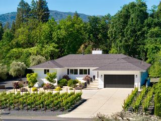 201 Silverado Trl N, St. Helena, CA 94574