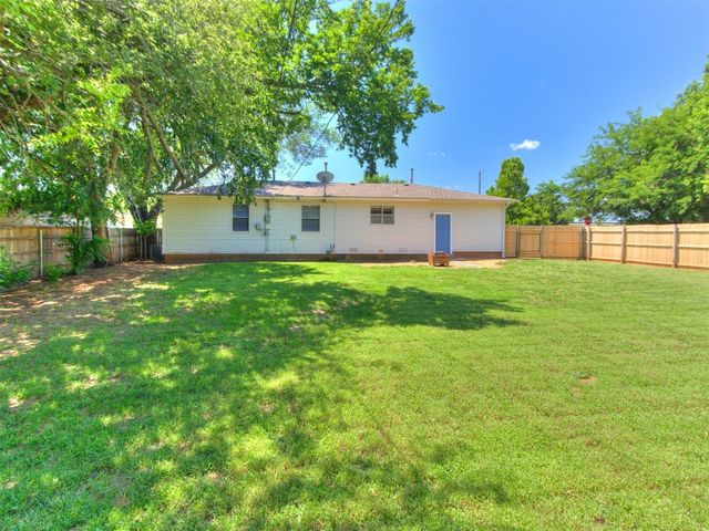 117 Asbill Avenue, Yukon, OK 73099