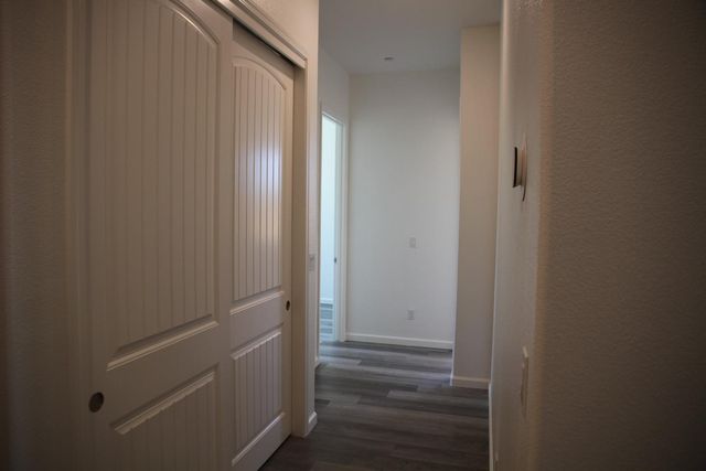728 W Vassar Avenue N, Fresno, CA 93705