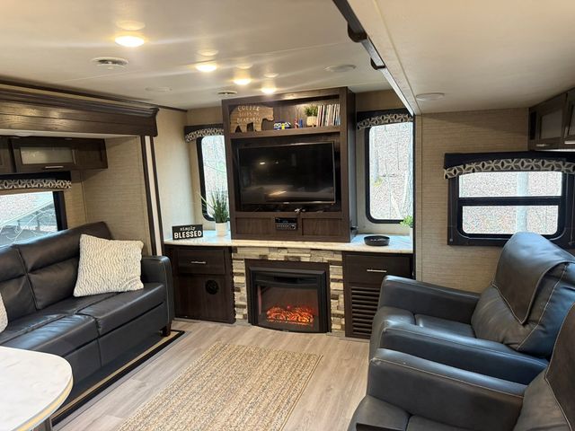 532 10th Street, Ellijay, GA 30540