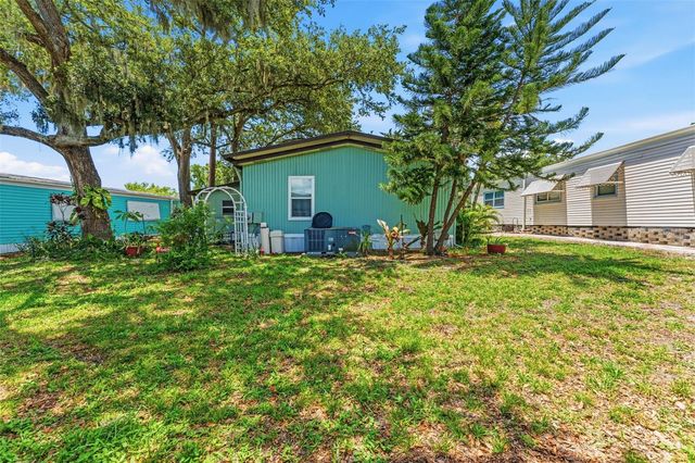 132 FOREST LANE 6, Safety Harbor, FL 34695