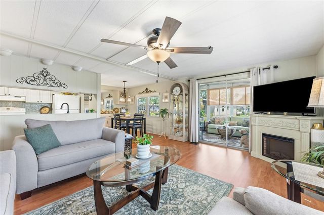 132 FOREST LANE 6, Safety Harbor, FL 34695