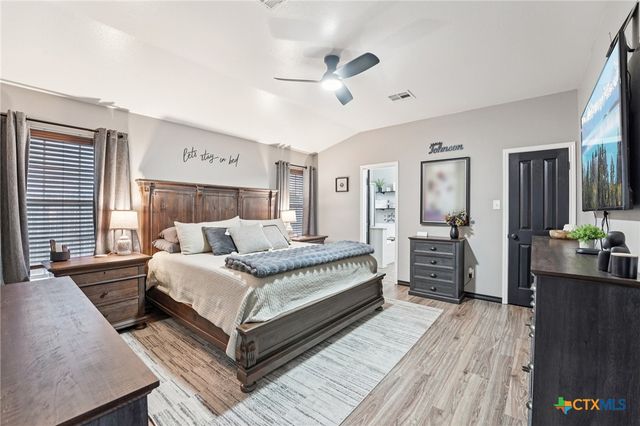 124 Waterlily Way, Hutto, TX 78634