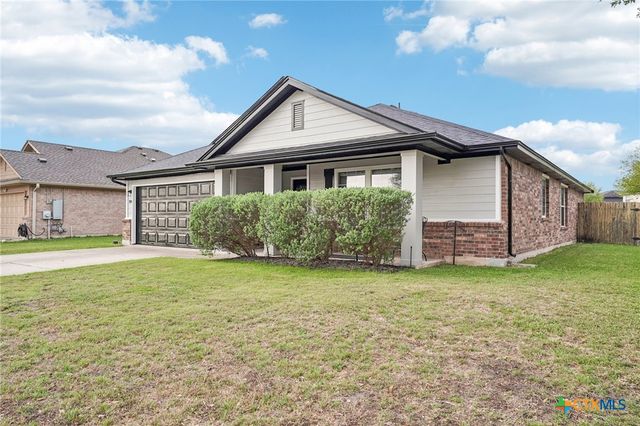 124 Waterlily Way, Hutto, TX 78634