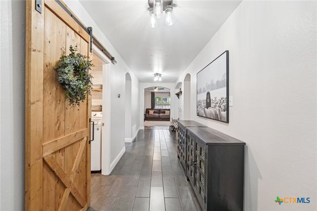 124 Waterlily Way, Hutto, TX 78634