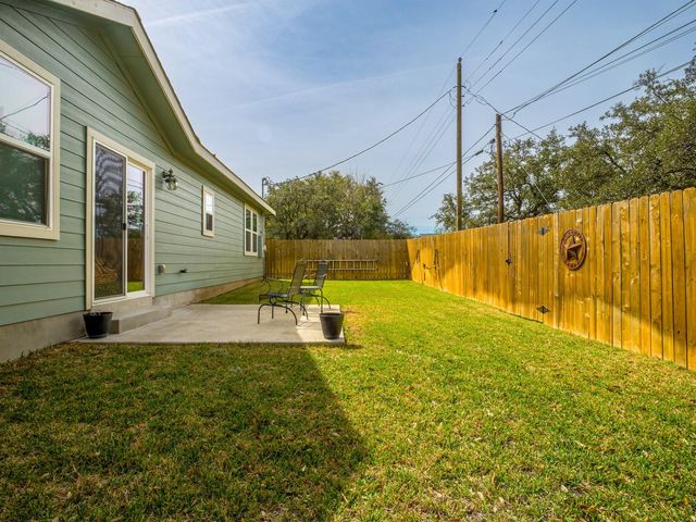 3625 Sagebrush TRL, Kingsland, TX 78639