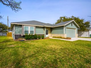 3625 Sagebrush TRL, Kingsland, TX 78639