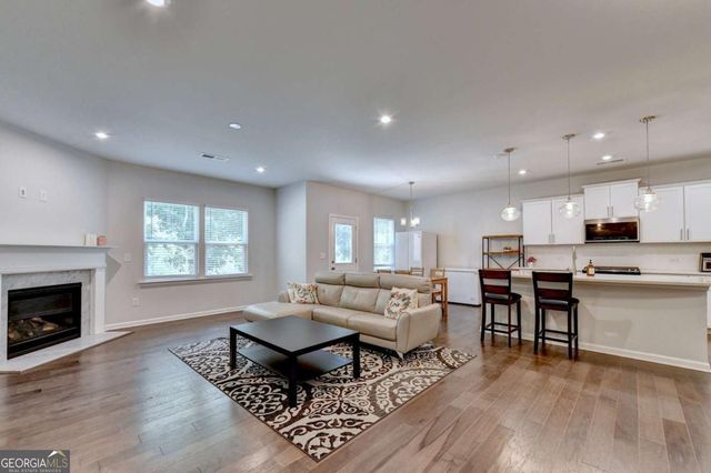 5477 Fountain Head Lane, Auburn, GA 30011