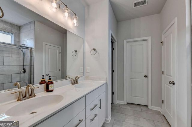 5477 Fountain Head Lane, Auburn, GA 30011