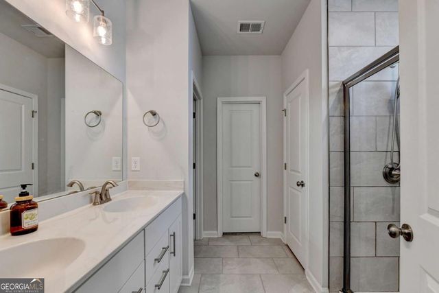 5477 Fountain Head Lane, Auburn, GA 30011