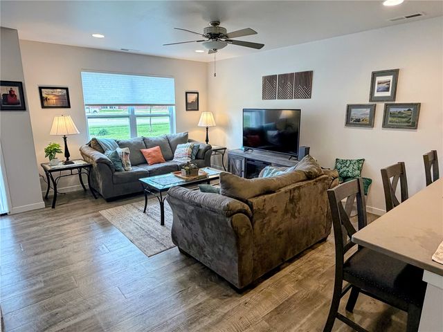 2237 Saint Andrews Drive, North Liberty, IA 52317