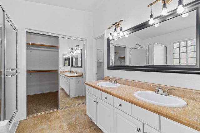 8368 W Paradise Drive, Peoria, AZ 85345