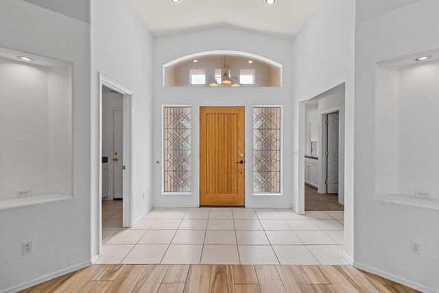 8368 W Paradise Drive, Peoria, AZ 85345