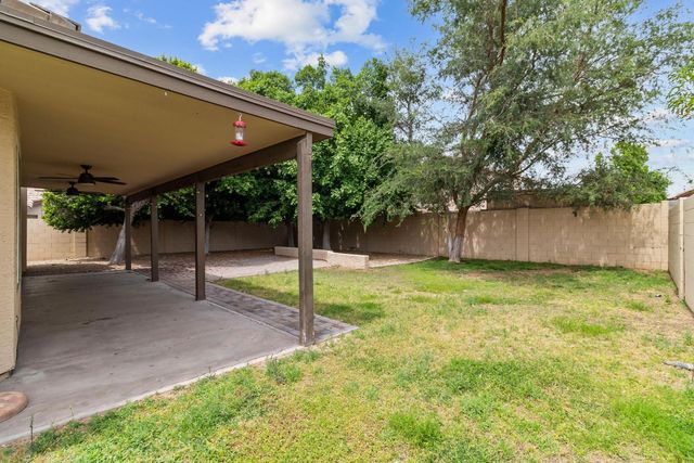 8368 W Paradise Drive, Peoria, AZ 85345
