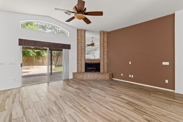 8368 W Paradise Drive, Peoria, AZ 85345