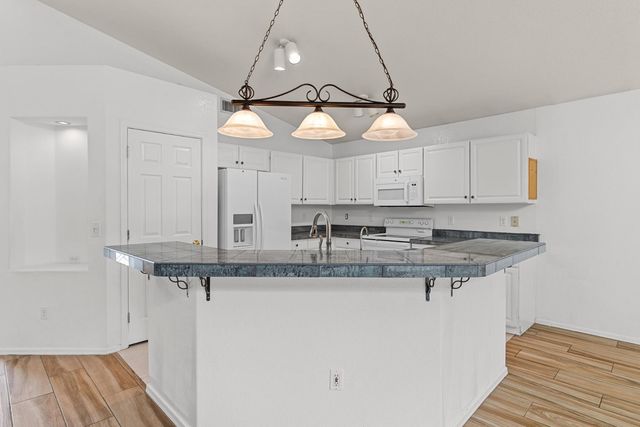 8368 W Paradise Drive, Peoria, AZ 85345