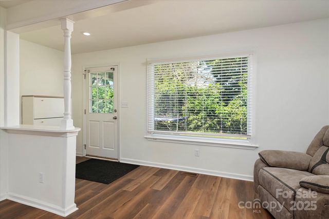 408 E Catawba Avenue, Mount Holly, NC 28120