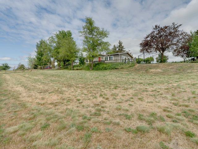32917 S Williams Ave, Cheney, WA 99004